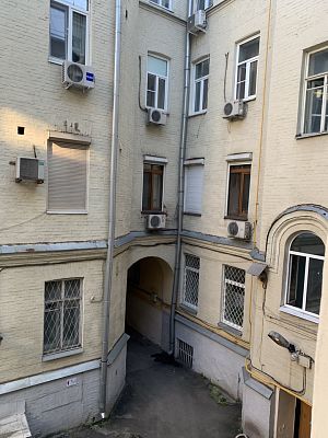 Купить квартиру г Москва, ул Дмитровка Б., д 7/5 стр 3 40000000 рублей