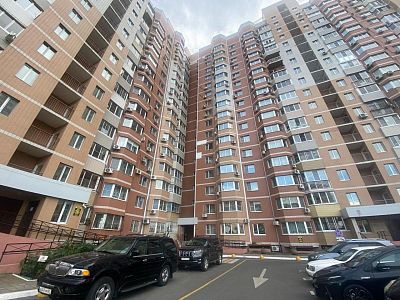 Купить квартиру г Хабаровск, ул Советская, д 10 к 1 12990000 рублей