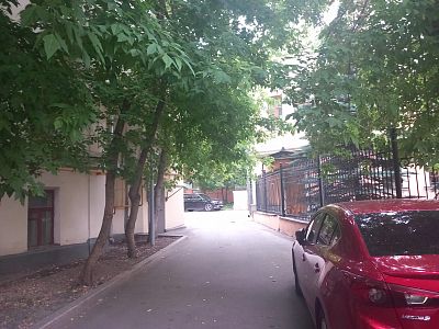 Купить квартиру г Москва, Большой Овчинниковский пер, д 26 стр 5 130000000 рублей