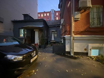 Купить квартиру г Москва, 1-й Колобовский пер, д 13/14/2 стр 4 65000000 рублей