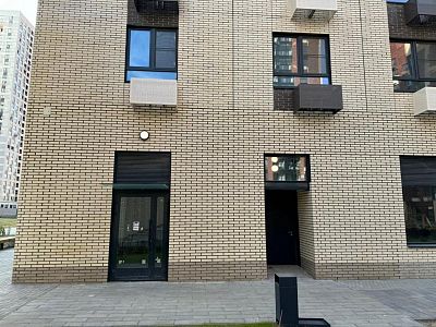 Снять в аренду помещение свободного назначения г Москва, ул Амурская, д 1 стр 1 250000 рублей