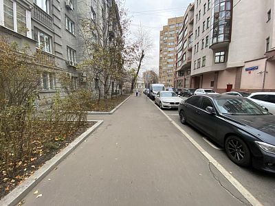 Купить квартиру г Москва, Воротниковский пер, д 5/9 46000000 рублей