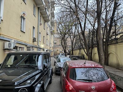 Купить квартиру г Москва, ул Садовая-Кудринская, д 8-10-12 49000000 рублей