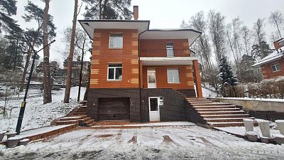 Купить дом Московская обл, г Химки, мкр Новогорск, тер ДНТ Машкинские холмы, д 12 93000000 рублей