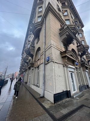 Купить квартиру г Москва, ул Земляной Вал, д 39/1 стр 1 36500000 рублей