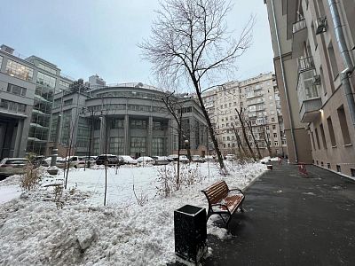 Купить квартиру г Москва, ул Серафимовича, д 2 41900000 рублей
