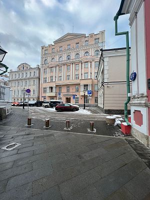 Купить квартиру г Москва, ул Большая Ордынка, д 9/4 стр 2 31000000 рублей