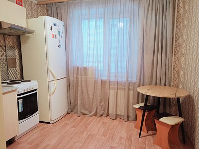 Снять квартиру г Хабаровск, ул Краснореченская, д 163а 32000 рублей
