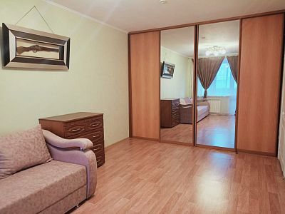 Снять квартиру г Хабаровск, ул Краснореченская, д 163а 32000 рублей