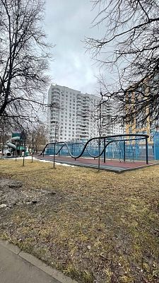 Купить квартиру г Москва, ул Барвихинская, д 6 22000000 рублей