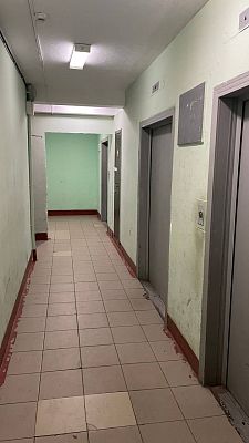 Купить квартиру г Москва, ул Барвихинская, д 4 к 2 12500000 рублей
