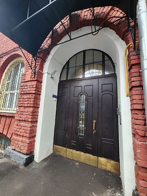 Купить квартиру г Москва, Трёхпрудный пер, д 8 57350000 рублей