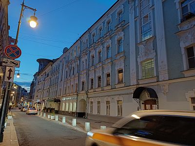 Купить квартиру г Москва, пер Козихинский Б., д 10 80000000 рублей