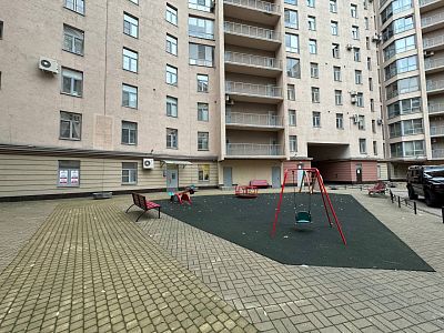 Купить квартиру г Санкт-Петербург, ул Петрозаводская, д 13 литера А 18000000 рублей