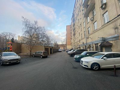 Купить квартиру г Москва, ул Тверская, д 8 к 2 90000000 рублей