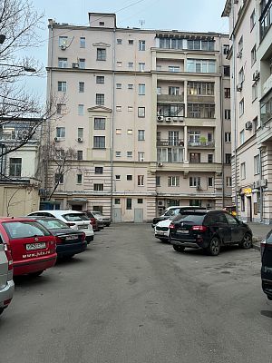 Купить квартиру г Москва, Лубянский проезд, д 17 78000000 рублей