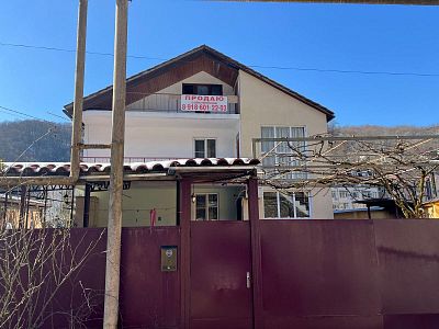 Купить дом г Сочи, село Краевско-Армянское, ул Измайловская, д 2/7 35000000 рублей