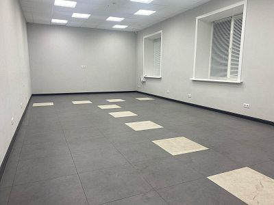 Снять офис г Хабаровск, ул Запарина, д 135б 140000 рублей