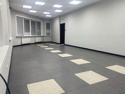 Снять офис г Хабаровск, ул Запарина, д 135б 140000 рублей