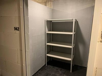 Купить производственное помещение Тюменская обл, Тюменский р-н, деревня Дударева, ул Сергея Джанбровского, д 17 205000 рублей