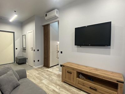 Снять квартиру г Москва, ул Василия Ланового, д 1 к 1 70000 рублей