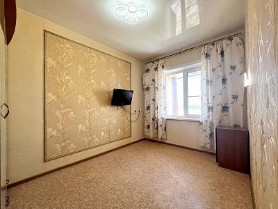 Снять квартиру г Хабаровск, ул Данчука, д 7А 45000 рублей
