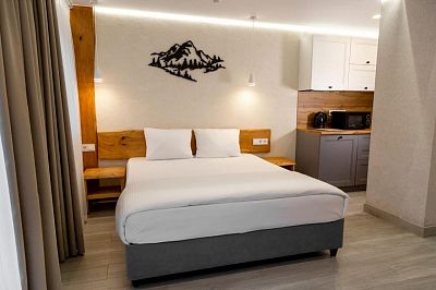Купить квартиру г Сочи, пгт Красная Поляна, ул Заповедная, д 56А 13500000 рублей