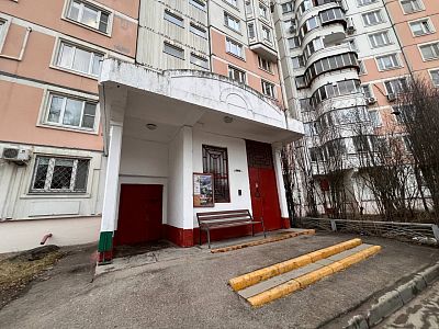 Купить квартиру г Москва, ул Окружная, д 8 17500000 рублей