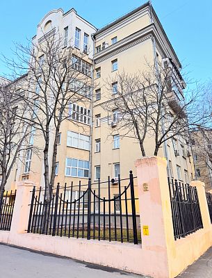 Купить квартиру г Москва, ул Усачёва, д 19А к 1 56500000 рублей