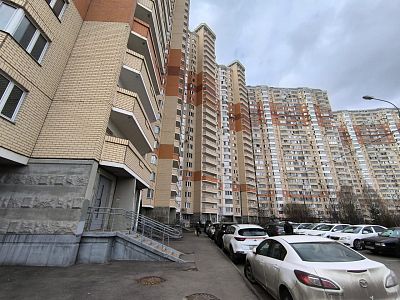 Купить квартиру г Красногорск, Красногорский б-р, д 26 18000000 рублей