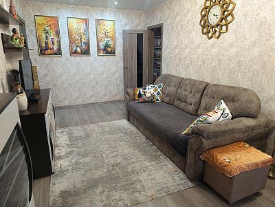Купить квартиру г Хабаровск, кв-л ДОС (Большой Аэродром), д 9 5400000 рублей