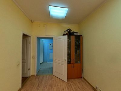 Снять в аренду помещение свободного назначения г Москва, ул Марии Ульяновой, д 9 к 2 265000 рублей