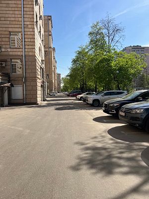 Купить квартиру г Москва, ул Люсиновская, д 53 46000000 рублей
