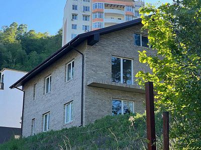 Купить дом г Сочи, р-н Хостинский, ул Фурманова, д 24 39000000 рублей