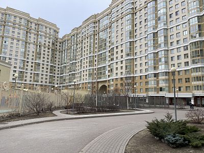 Купить квартиру г Москва, ул Мосфильмовская, д 88 к 2 стр 7 40500000 рублей