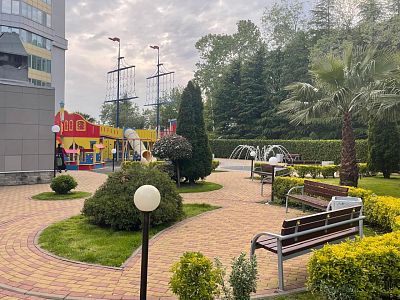 Купить квартиру г Сочи, р-н Адлерский, ул Ленина, д 298Б к 1 26000000 рублей