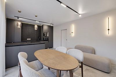 Купить таунхаус Московская область, Ленинский городской округ, Видное, район Расторгуево, Вокзальная улица, 39/1 32800000 рублей