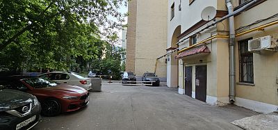 Купить квартиру г Москва, ул Садовая-Черногрязская, д 16-18 стр 1 29990000 рублей