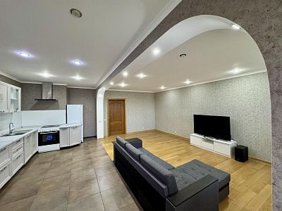Купить квартиру г Сочи, р-н Адлерский, ул Демократическая, д 43 27800000 рублей