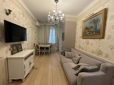 Снять квартиру г Москва, ул Климашкина, д 24 145000 рублей