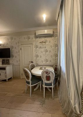 Снять квартиру г Москва, ул Климашкина, д 24 145000 рублей