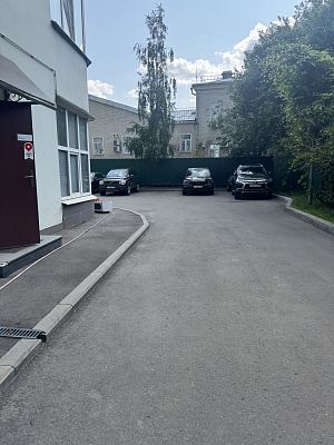Купить квартиру г Москва, Милютинский пер, д 3 64800000 рублей