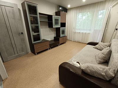 Снять квартиру г Хабаровск, ул Суворова, д 68 40000 рублей