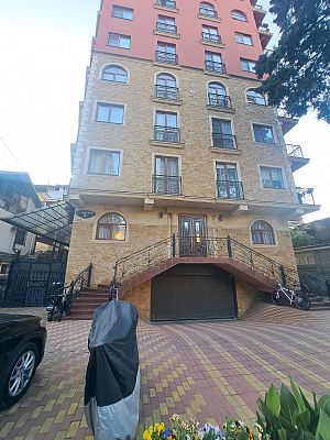 Купить квартиру г Сочи, р-н Адлерский, ул Кирова, д 127 13500000 рублей