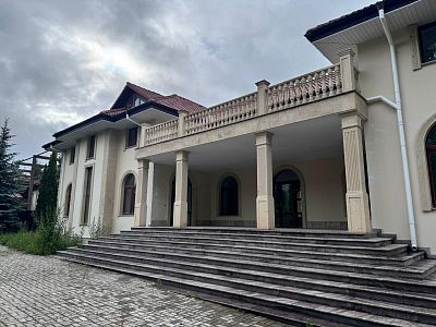 Снять в аренду здание Московская обл, г Одинцово, деревня Митькино, д 30 750000 рублей