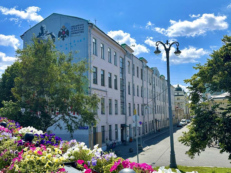 4-комн. квартира, 89.9 м², этаж 2/4