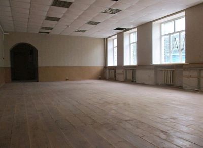 Снять в аренду помещение свободного назначения г Серпухов, ул Физкультурная, д 6 130000 рублей