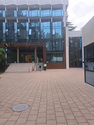 Купить готовый бизнес г Сочи, р-н Адлерский, ул Кирова, д 95 23000000 рублей