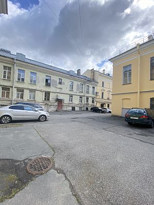 Купить квартиру г Санкт-Петербург, линия 1-я В.О., д 20 литера Г 16950000 рублей