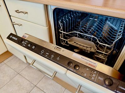 Снять квартиру г Санкт-Петербург, пр-кт Испытателей, д 33 79000 рублей